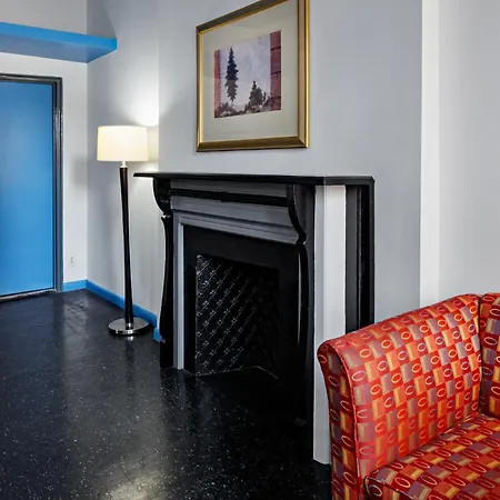 Central Park West Hostel-3